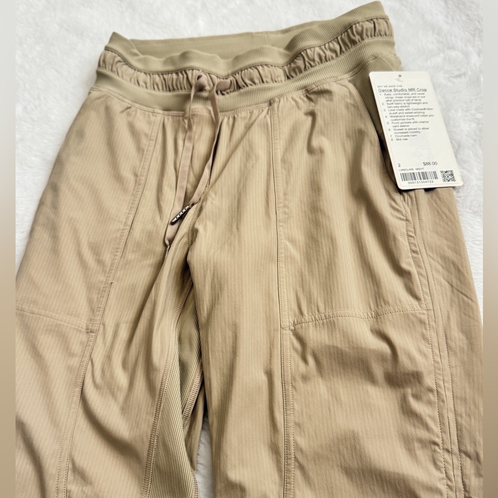 Lululemon Dance Studio Mid-Rise Cropped Pant/ Mojave Tan/ size 2/ NWT - Picture 6 of 9